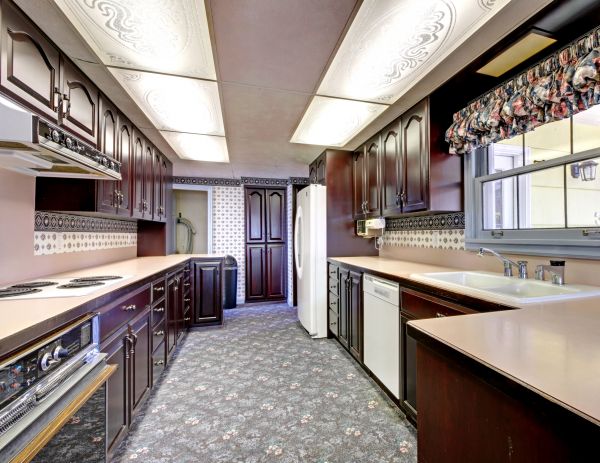 Kitchen Carpet Installation in Omaha